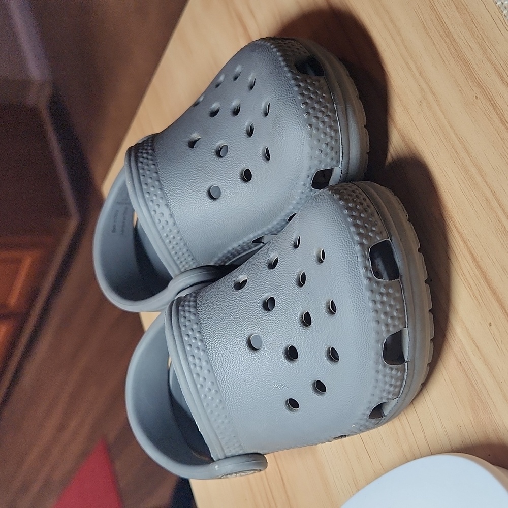 Toddler Size 7 Grey Crocs